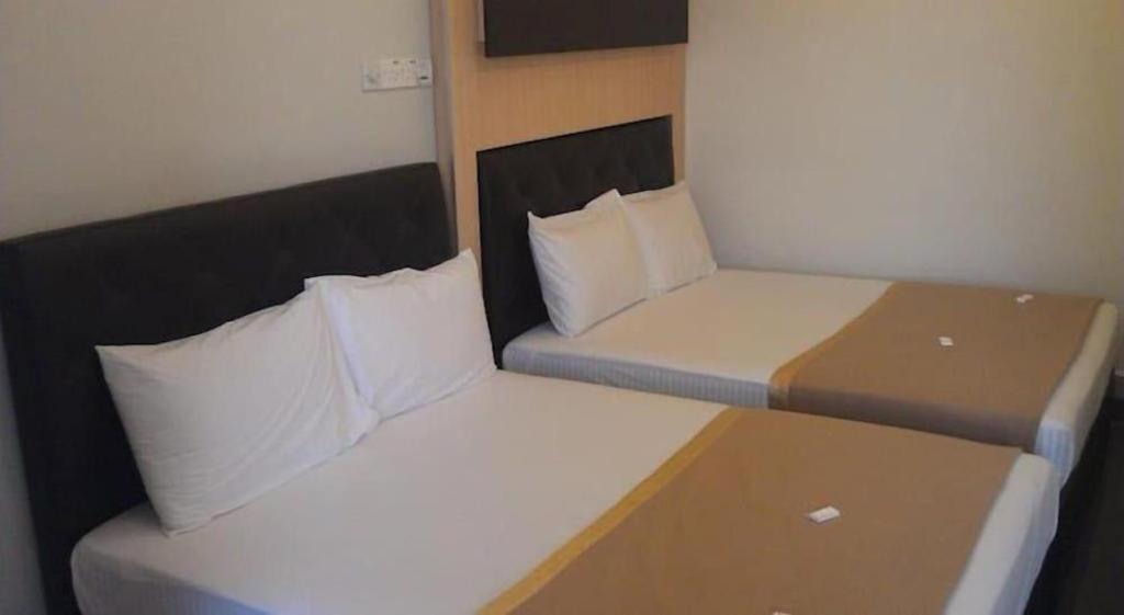 Serdang Business Hotel Seri Kembangan Kültér fotó